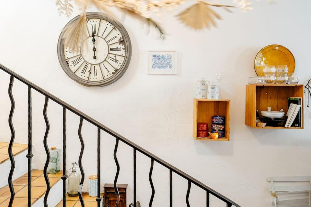 Chambre Atypique Dans Cafe Healthy Saint-Paul-de-Vence Exterior photo