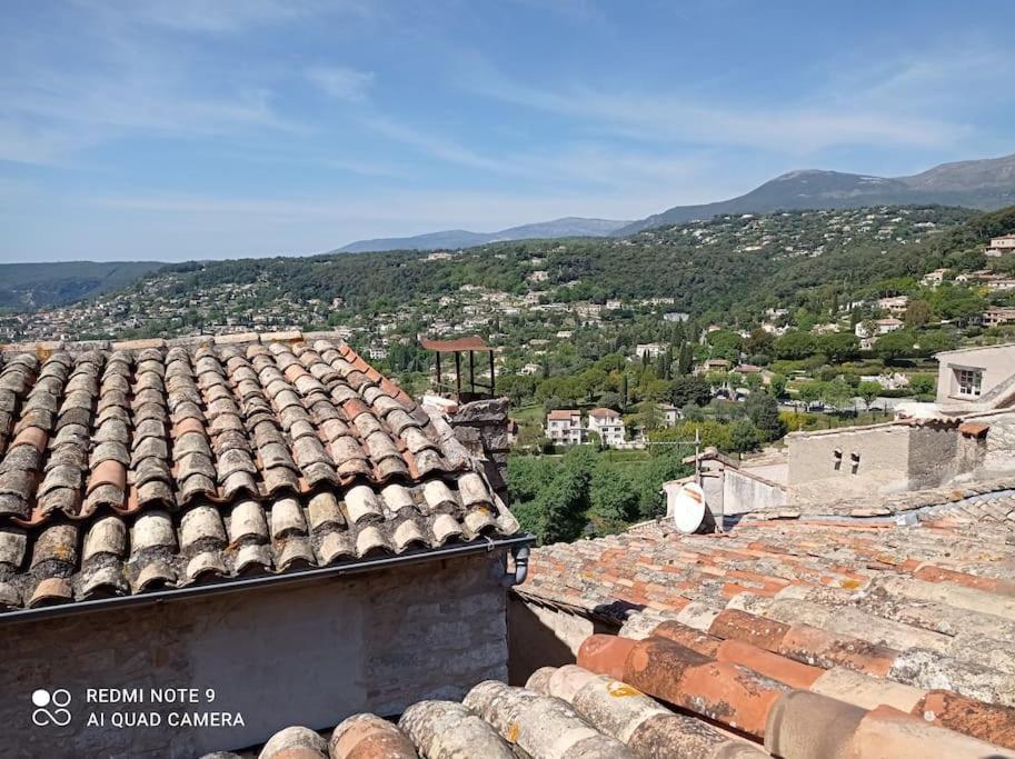 Chambre Atypique Dans Cafe Healthy Saint-Paul-de-Vence Exterior photo